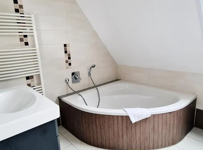 Dm & - Pfarrgasse 09