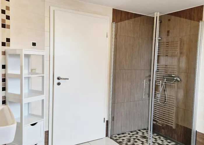 Daire Dm & - Pfarrgasse 09 *