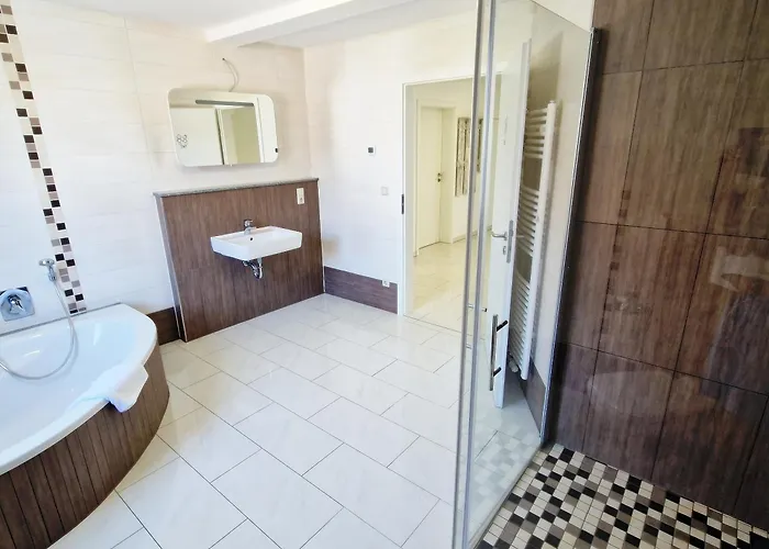 Dm & - Pfarrgasse 09